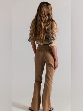 We the Free Low-Rise Venus Bootcut Pants NWOT tannin